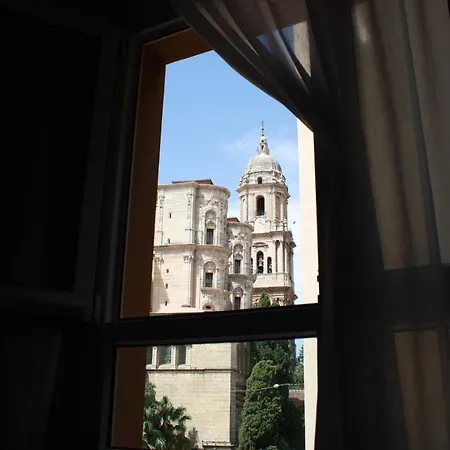 The Cathedral Homestay Malaga
